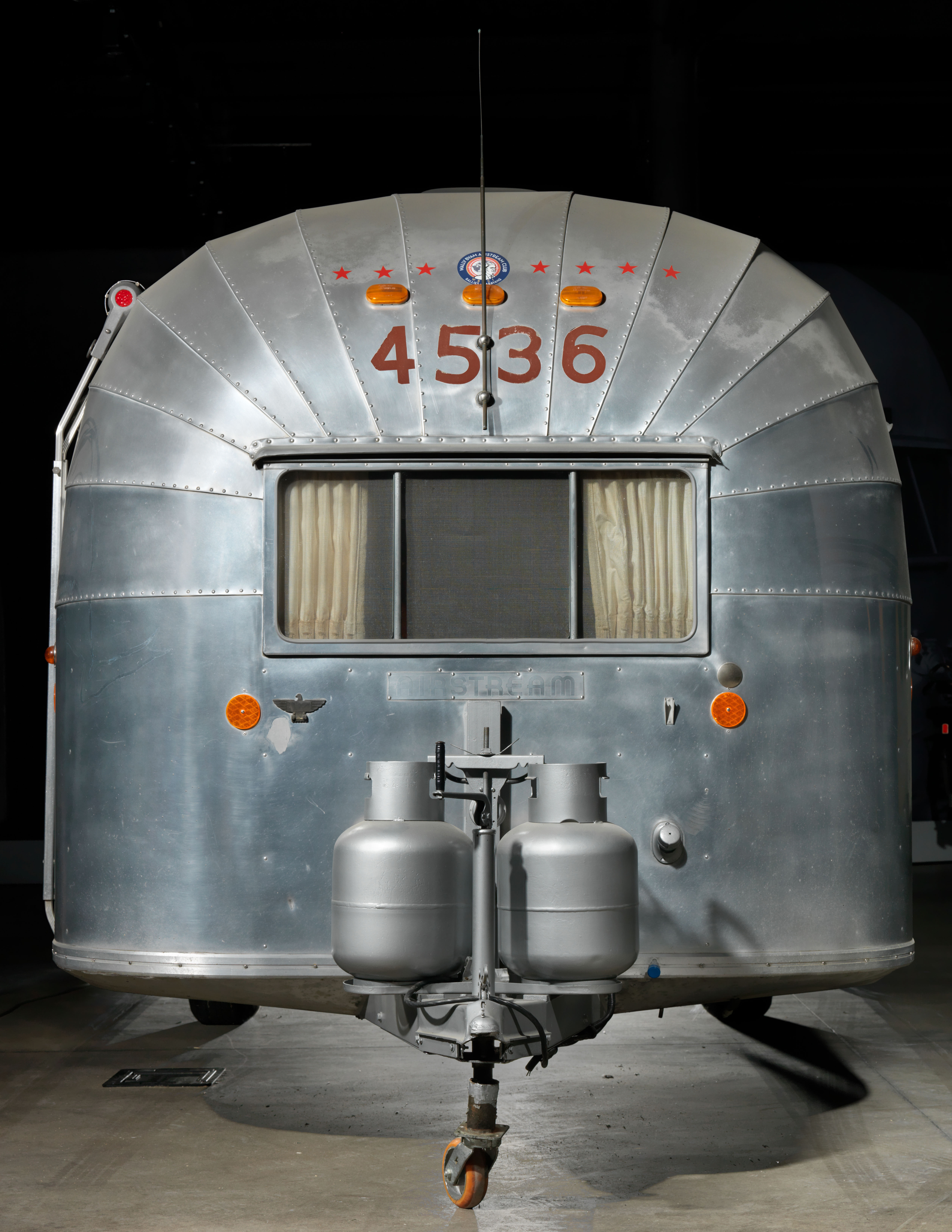 Airstream-Red-Numbers-on-Travel-Trailer.jpg
